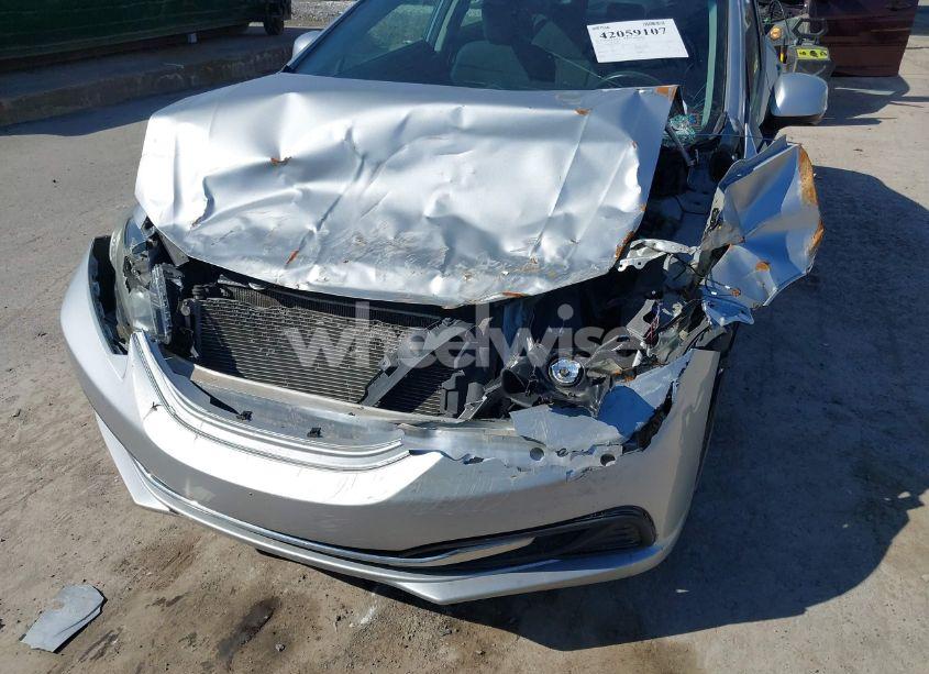 Photo 6 of 2013 Honda Civic LX (VIN 2HGFB2F57DH583723)