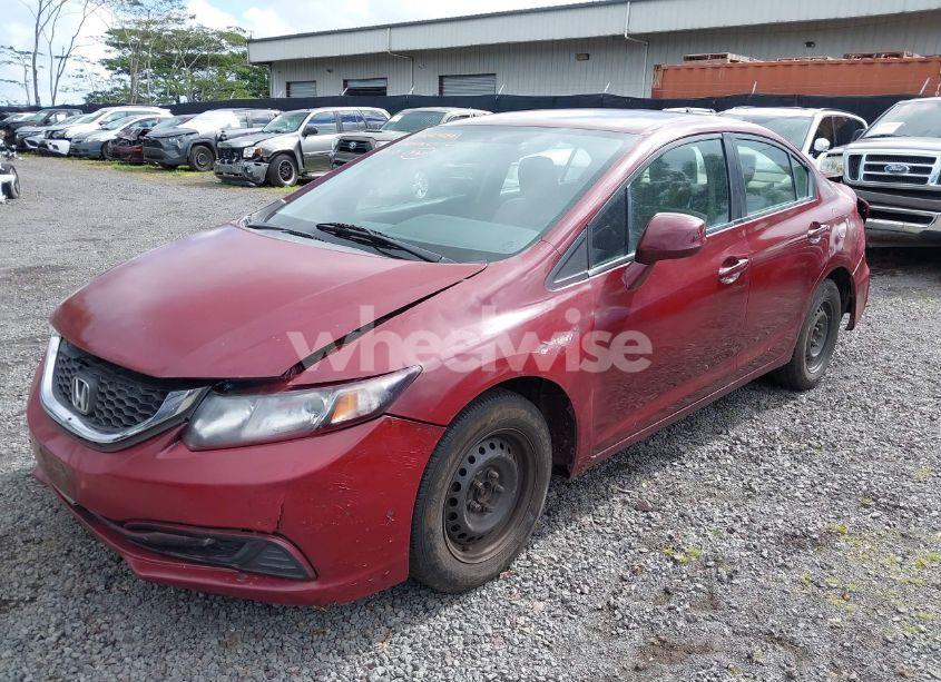 Photo 2 of 2013 Honda Civic LX (VIN 2HGFB2F57DH586105)