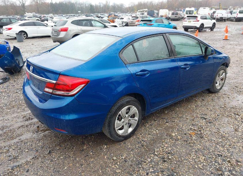 Photo 4 of 2013 Honda Civic LX (VIN 2HGFB2F57DH592373)