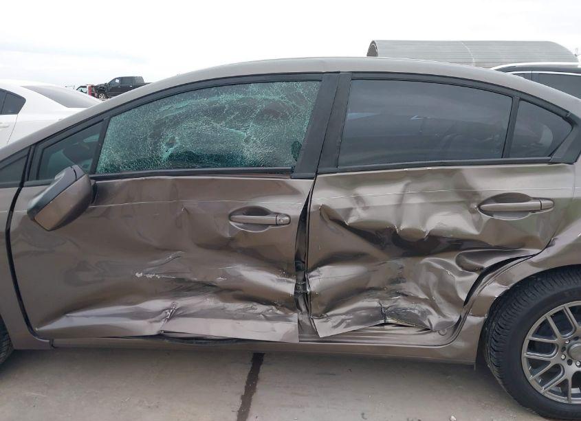 Photo 14 of 2013 Honda Civic LX (VIN 2HGFB2F57DH592700)