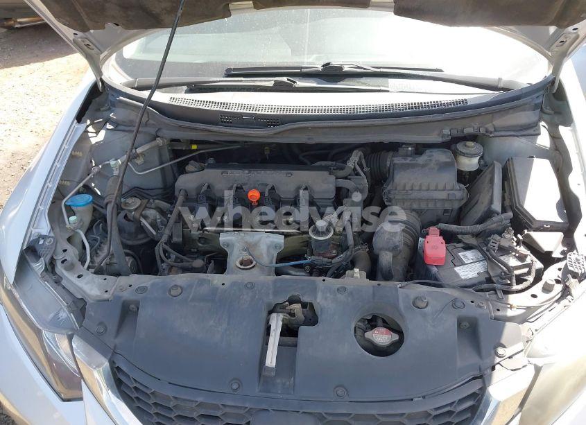 Photo 10 of 2013 Honda Civic LX (VIN 2HGFB2F57DH593684)
