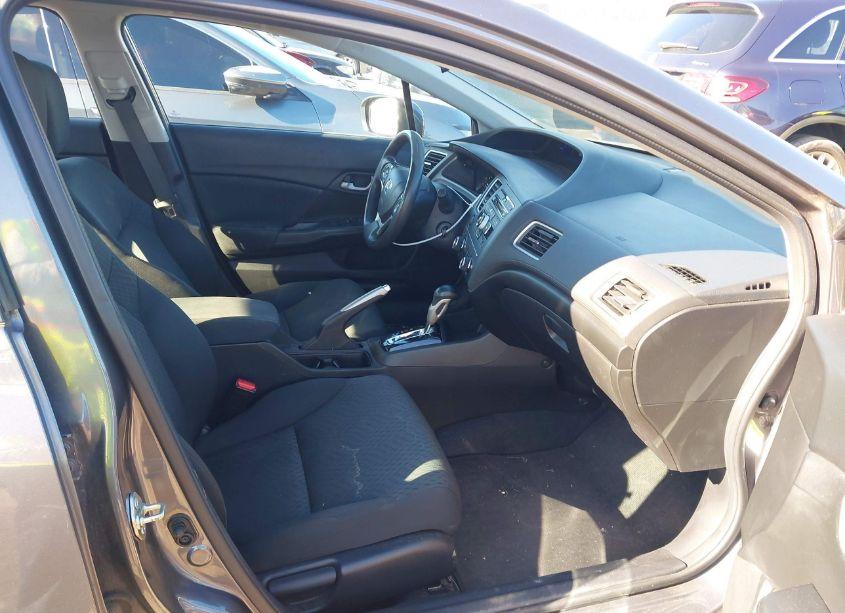 Photo 5 of 2014 Honda Civic LX (VIN 2HGFB2F57EH522695)