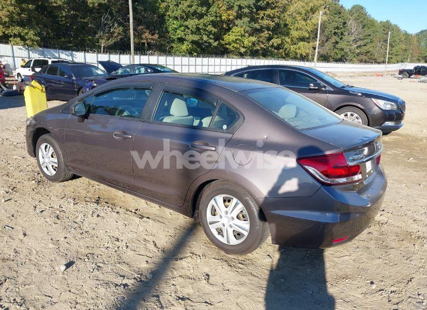 Photo 3 of 2014 Honda Civic LX (VIN 2HGFB2F57EH522860)