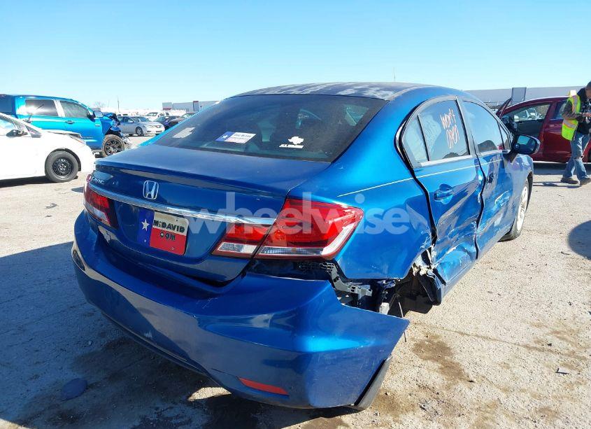 Photo 4 of 2014 Honda Civic LX (VIN 2HGFB2F57EH529579)