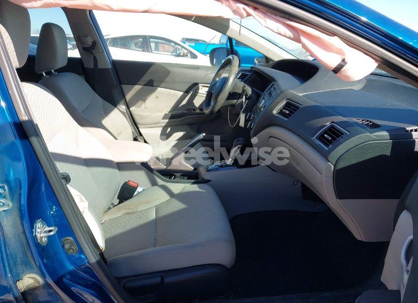 Photo 5 of 2014 Honda Civic LX (VIN 2HGFB2F57EH529579)