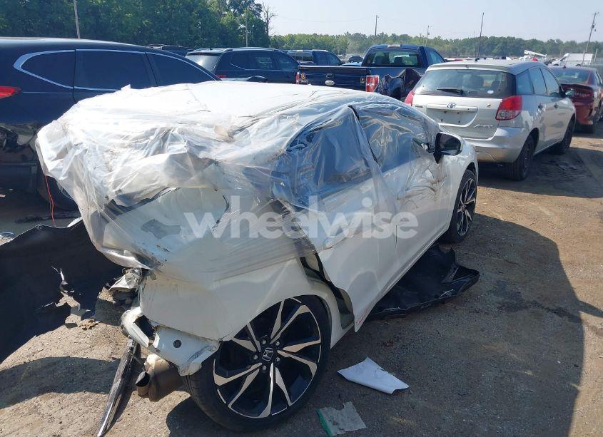 Photo 4 of 2014 Honda Civic LX (VIN 2HGFB2F57EH531932)