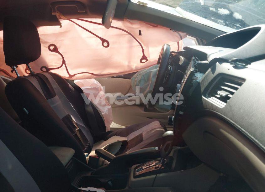 Photo 5 of 2014 Honda Civic LX (VIN 2HGFB2F57EH531932)