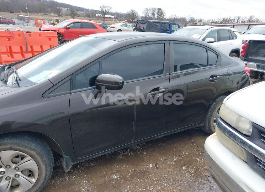 Photo 13 of 2014 Honda Civic LX (VIN 2HGFB2F57EH557933)
