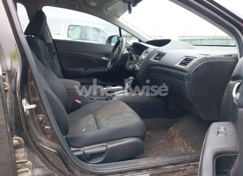 Photo 5 of 2014 Honda Civic LX (VIN 2HGFB2F57EH557933)