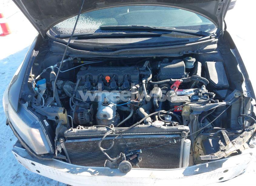 Photo 10 of 2015 Honda Civic LX (VIN 2HGFB2F57FH521841)