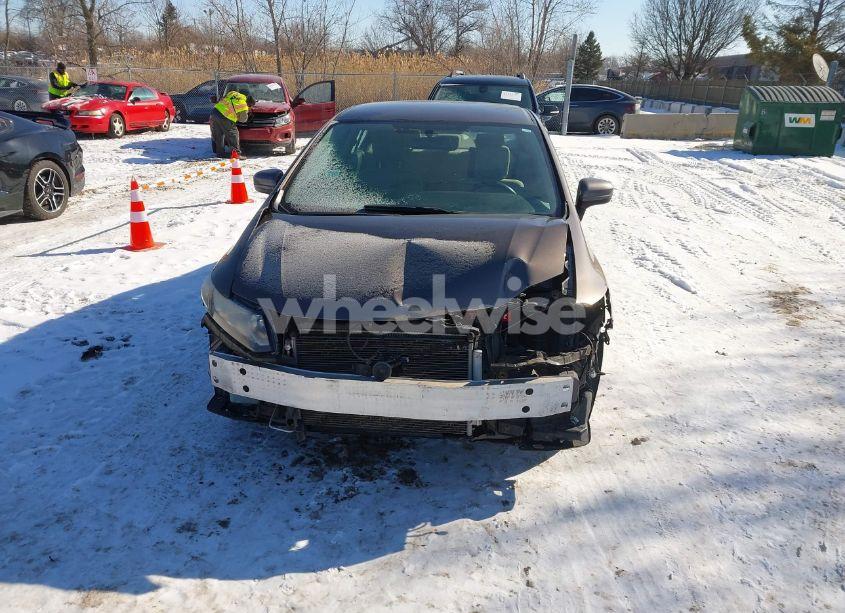 Photo 12 of 2015 Honda Civic LX (VIN 2HGFB2F57FH521841)