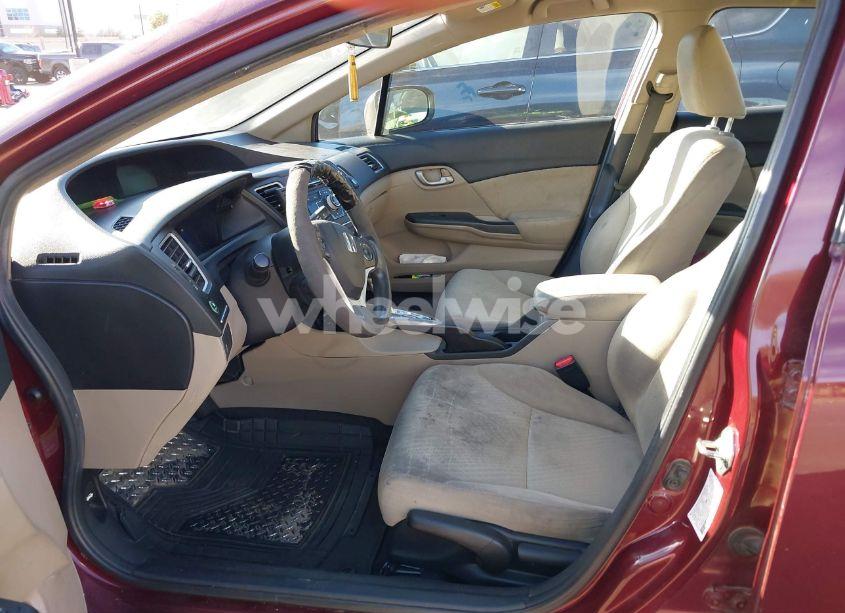 Photo 5 of 2015 Honda Civic LX (VIN 2HGFB2F57FH537862)