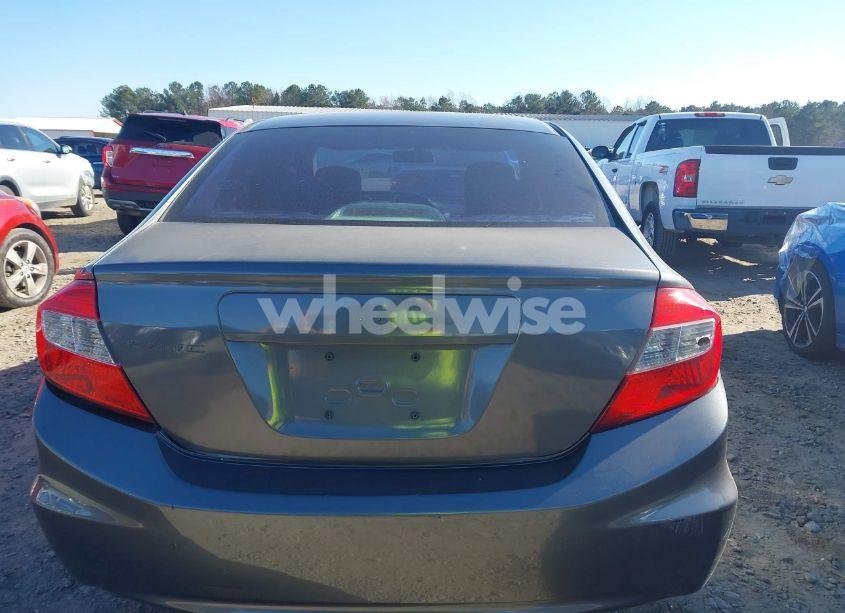 Photo 16 of 2012 Honda Civic LX (VIN 2HGFB2F58CH307209)