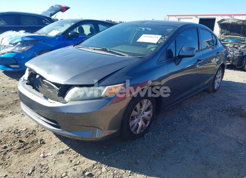 Photo 2 of 2012 Honda Civic LX (VIN 2HGFB2F58CH307209)