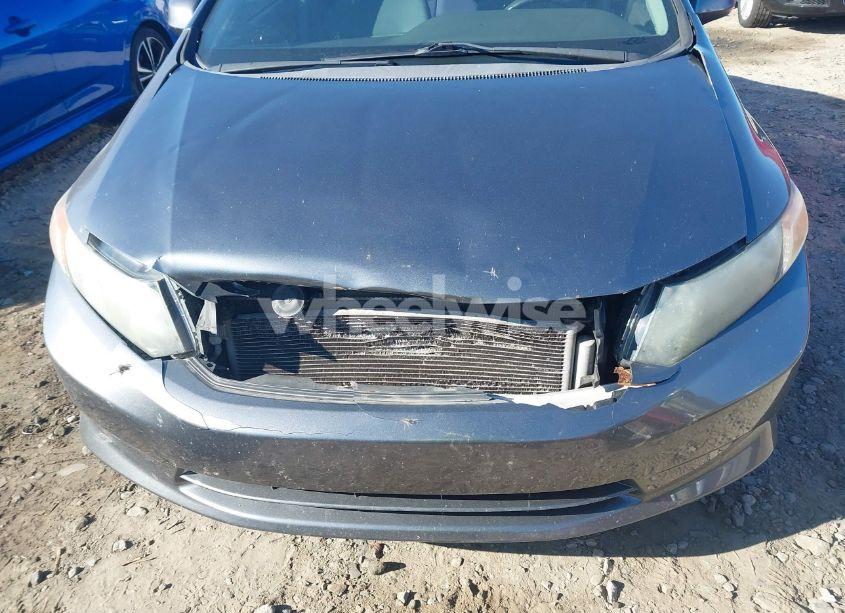 Photo 6 of 2012 Honda Civic LX (VIN 2HGFB2F58CH307209)