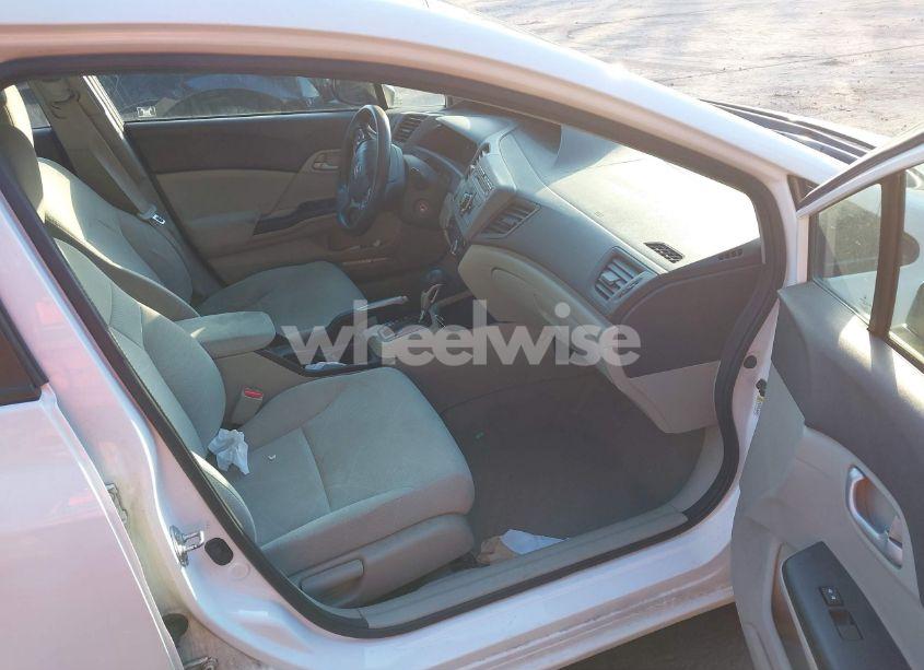 Photo 5 of 2012 Honda Civic SDN LX (VIN 2HGFB2F58CH307324)