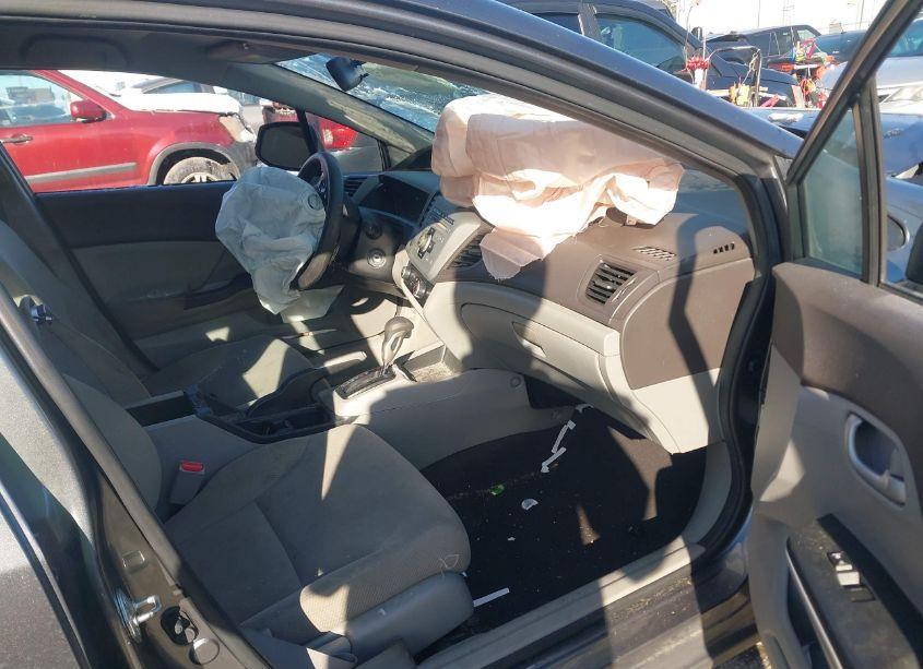 Photo 5 of 2012 Honda Civic SDN LX (VIN 2HGFB2F58CH313320)