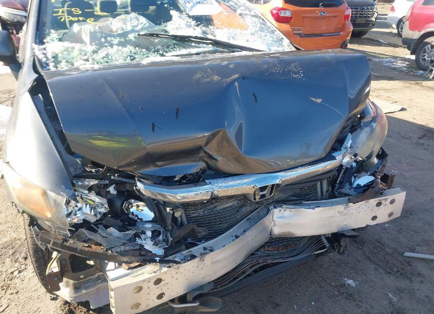 Photo 6 of 2012 Honda Civic SDN LX (VIN 2HGFB2F58CH313320)