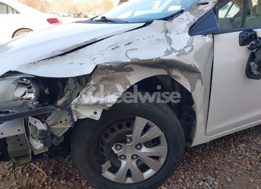 Photo 12 of 2012 Honda Civic LX (VIN 2HGFB2F58CH334085)