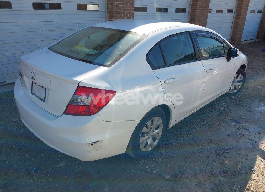 Photo 4 of 2012 Honda Civic LX (VIN 2HGFB2F58CH334085)
