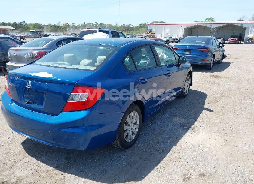 Photo 4 of 2012 Honda Civic LX (VIN 2HGFB2F58CH507264)