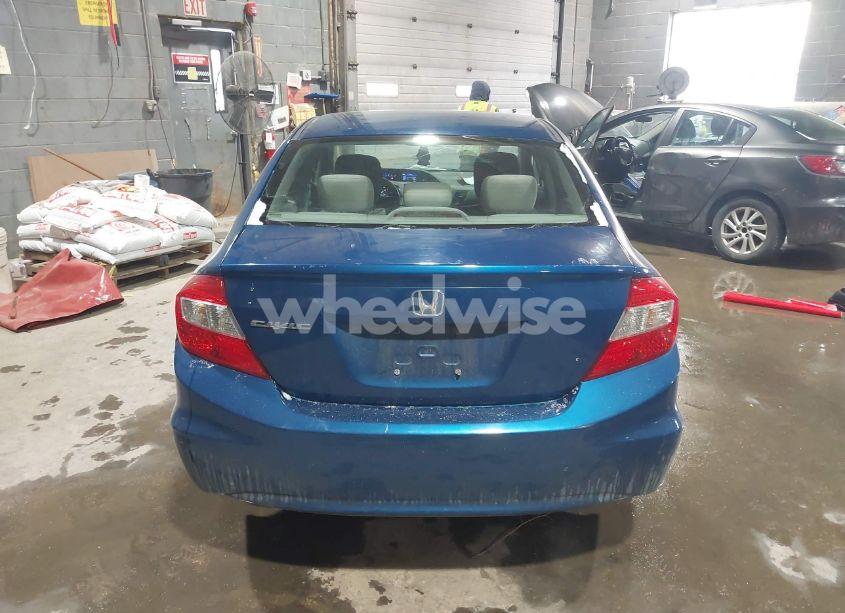 Photo 16 of 2012 Honda Civic SDN LX (VIN 2HGFB2F58CH544721)