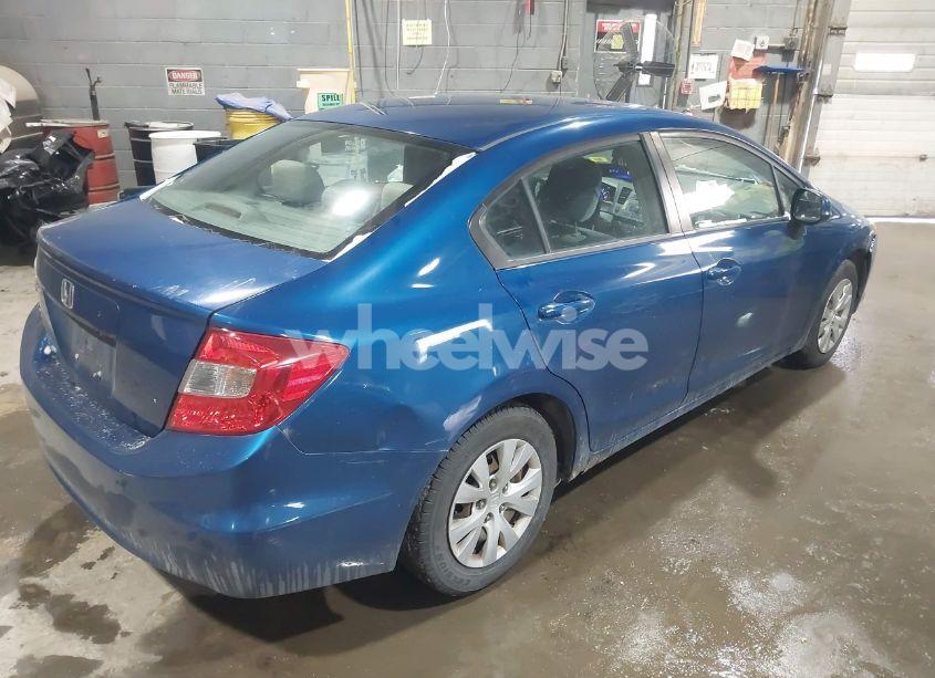 Photo 4 of 2012 Honda Civic SDN LX (VIN 2HGFB2F58CH544721)