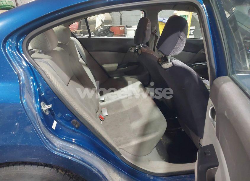 Photo 8 of 2012 Honda Civic SDN LX (VIN 2HGFB2F58CH544721)