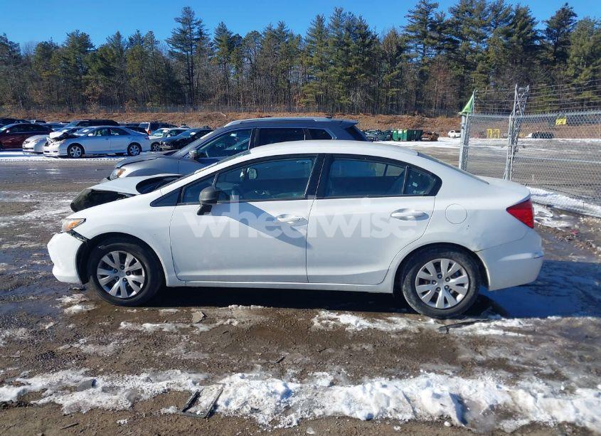 Photo 13 of 2012 Honda Civic LX (VIN 2HGFB2F58CH558246)