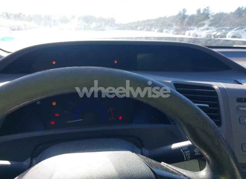 Photo 7 of 2012 Honda Civic LX (VIN 2HGFB2F58CH558246)