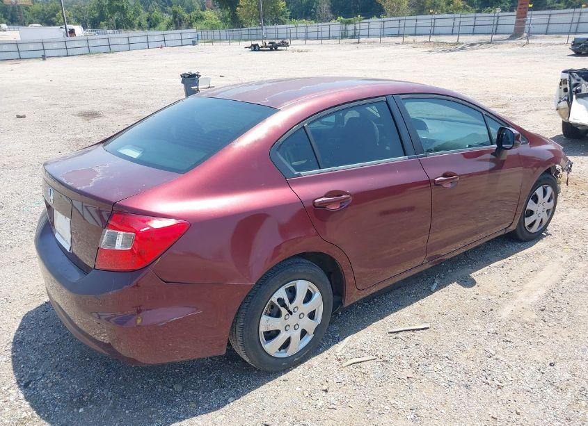 Photo 4 of 2012 Honda Civic LX (VIN 2HGFB2F58CH562524)