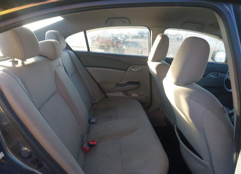 Photo 8 of 2012 Honda Civic SDN LX (VIN 2HGFB2F58CH579873)