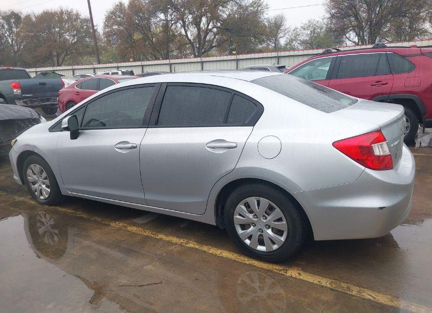 Photo 14 of 2012 Honda Civic LX (VIN 2HGFB2F58CH593367)