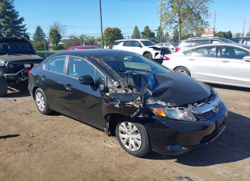 2012 Honda Civic LX (VIN 2HGFB2F58CH604805) main photo