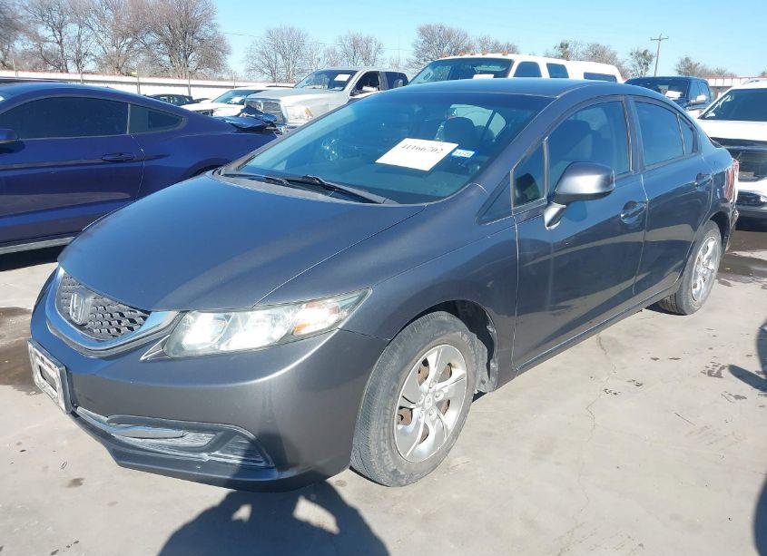 Photo 2 of 2013 Honda Civic LX (VIN 2HGFB2F58DH301072)