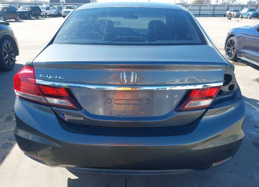 Photo 6 of 2013 Honda Civic LX (VIN 2HGFB2F58DH301072)