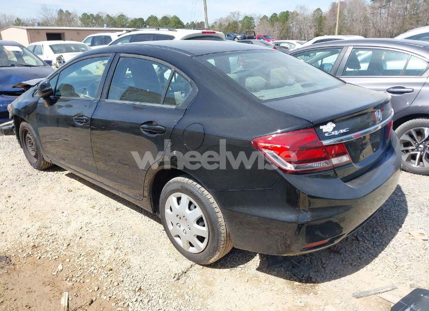 Photo 3 of 2013 Honda Civic LX (VIN 2HGFB2F58DH301539)