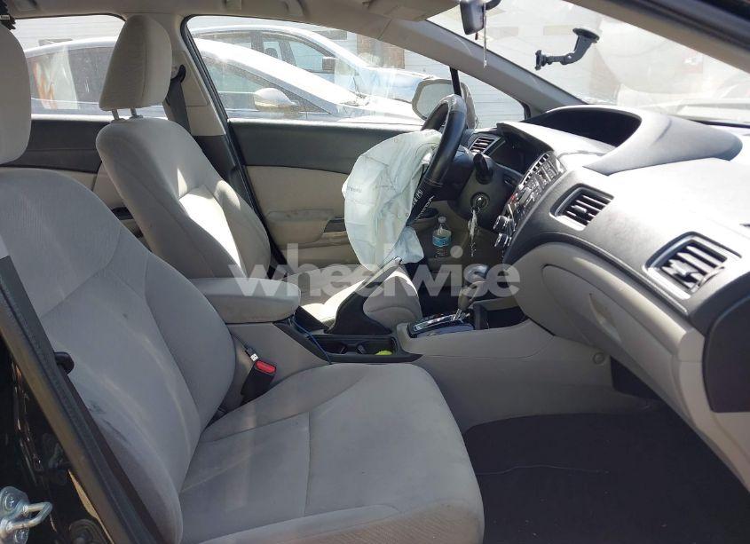 Photo 5 of 2013 Honda Civic LX (VIN 2HGFB2F58DH301539)