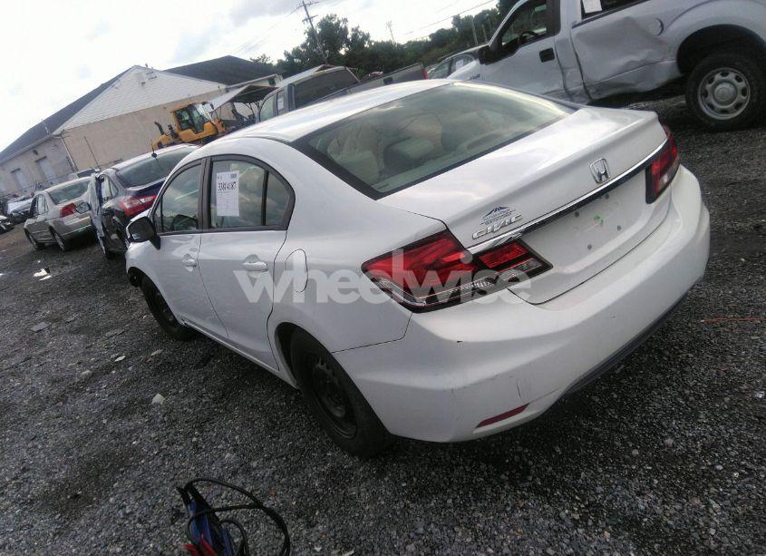 Photo 3 of 2013 Honda Civic LX (VIN 2HGFB2F58DH522607)