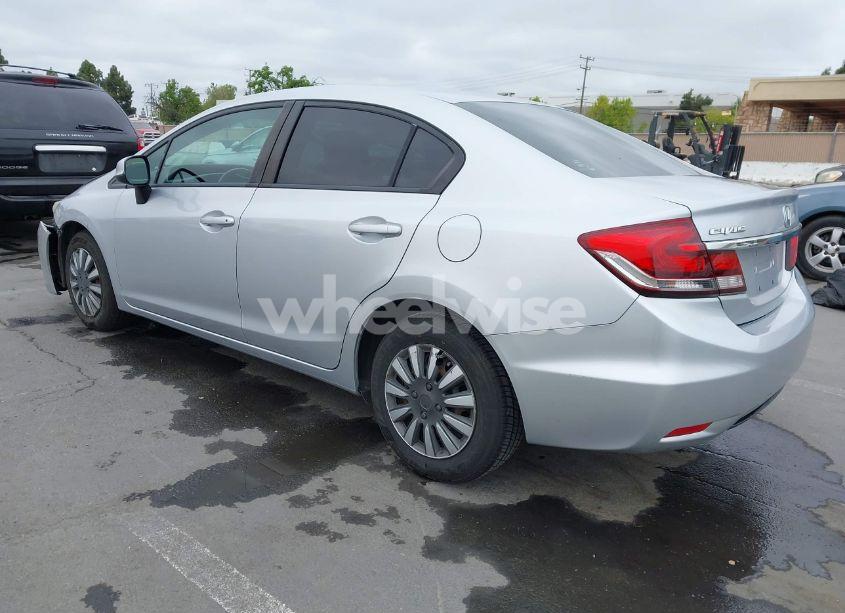 Photo 3 of 2013 Honda Civic LX (VIN 2HGFB2F58DH559656)