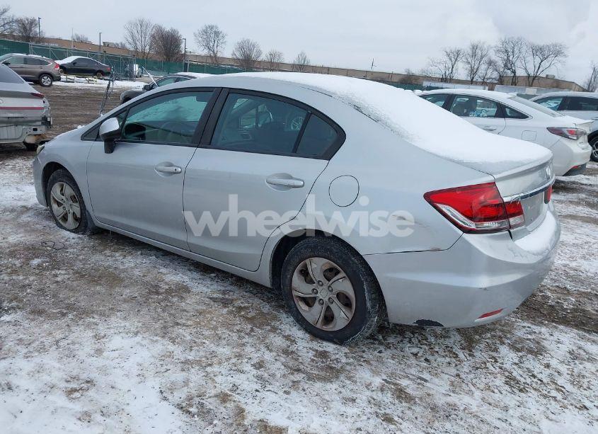 Photo 3 of 2013 Honda Civic LX (VIN 2HGFB2F58DH560659)