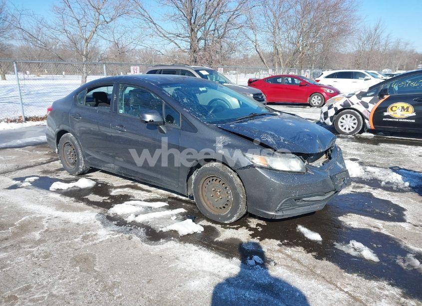2013 Honda Civic LX (VIN 2HGFB2F58DH575209) main photo