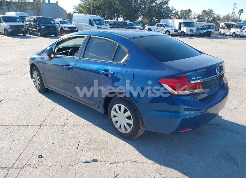 Photo 3 of 2013 Honda Civic LX (VIN 2HGFB2F58DH578739)
