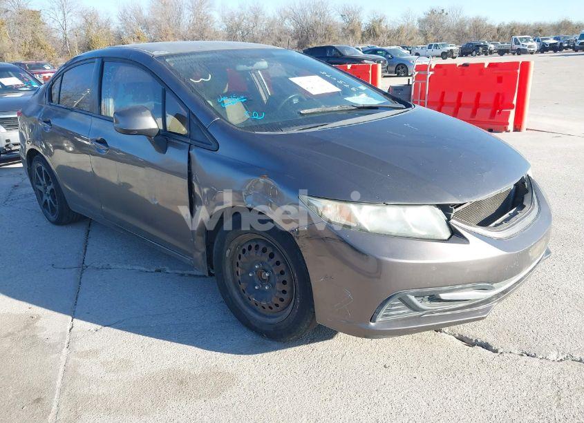 2013 Honda Civic LX (VIN 2HGFB2F58DH582189) main photo