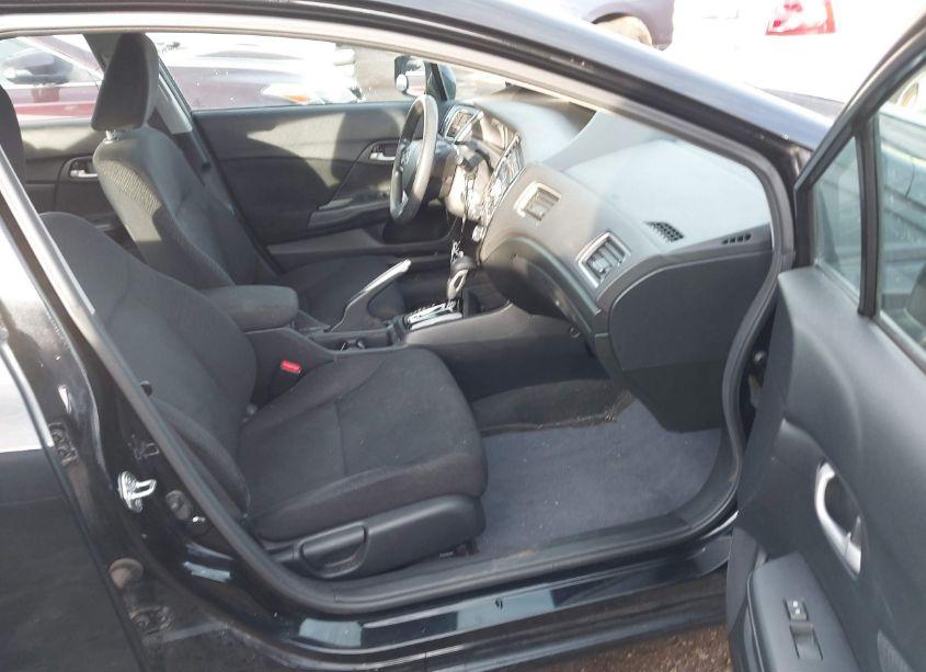 Photo 5 of 2013 Honda Civic LX (VIN 2HGFB2F58DH600710)