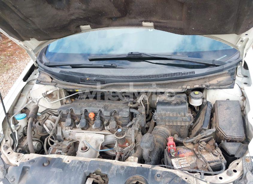 Photo 10 of 2013 Honda Civic LX (VIN 2HGFB2F58DH601288)