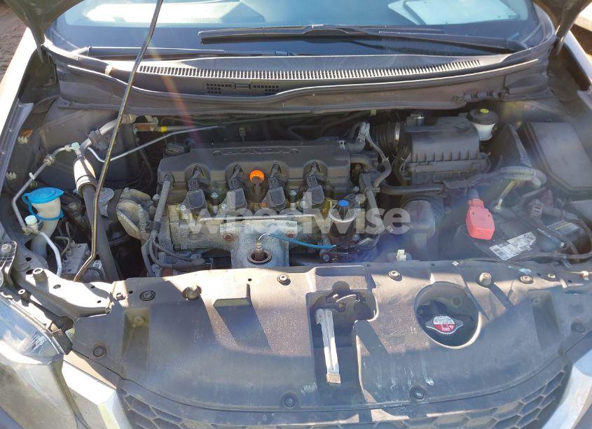 Photo 10 of 2014 Honda Civic LX (VIN 2HGFB2F58EH502228)