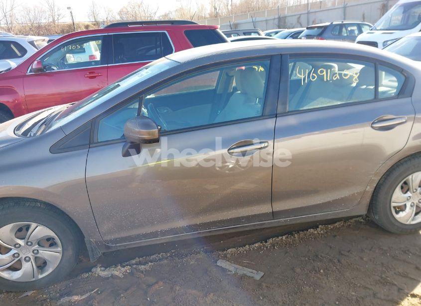 Photo 14 of 2014 Honda Civic LX (VIN 2HGFB2F58EH502228)