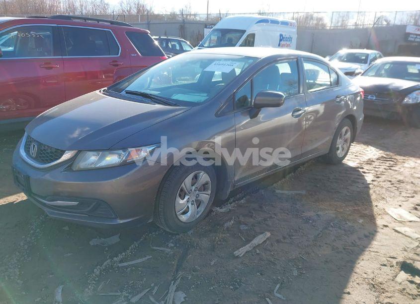 Photo 2 of 2014 Honda Civic LX (VIN 2HGFB2F58EH502228)