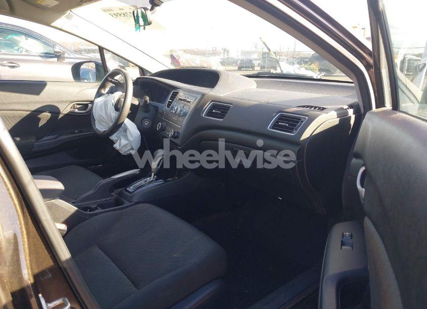 Photo 5 of 2014 Honda Civic LX (VIN 2HGFB2F58EH511169)